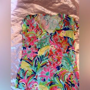 Lilly Pulitzer tee